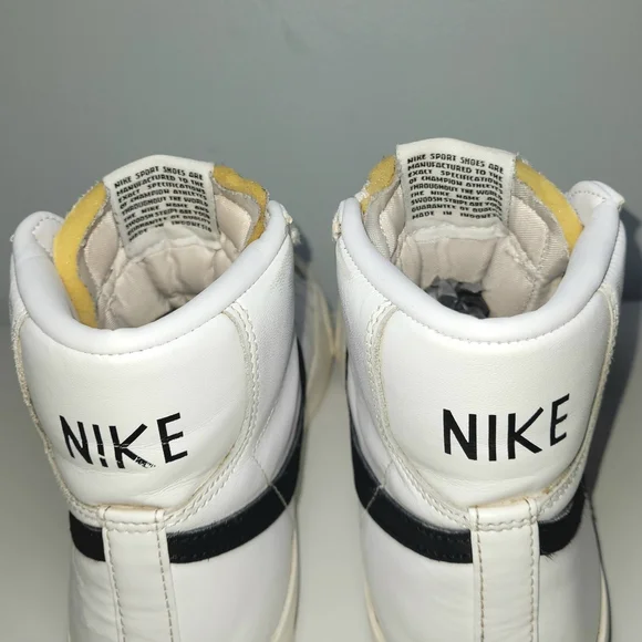 🎀 Nike Blazer Mid 77 Vintage White Black 6.5 W - Picture 7 of 13